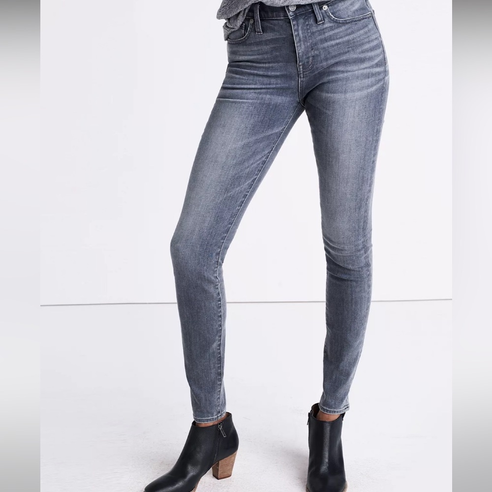 Madewell Grey 9” High Riser Skinny Skinny Jeans